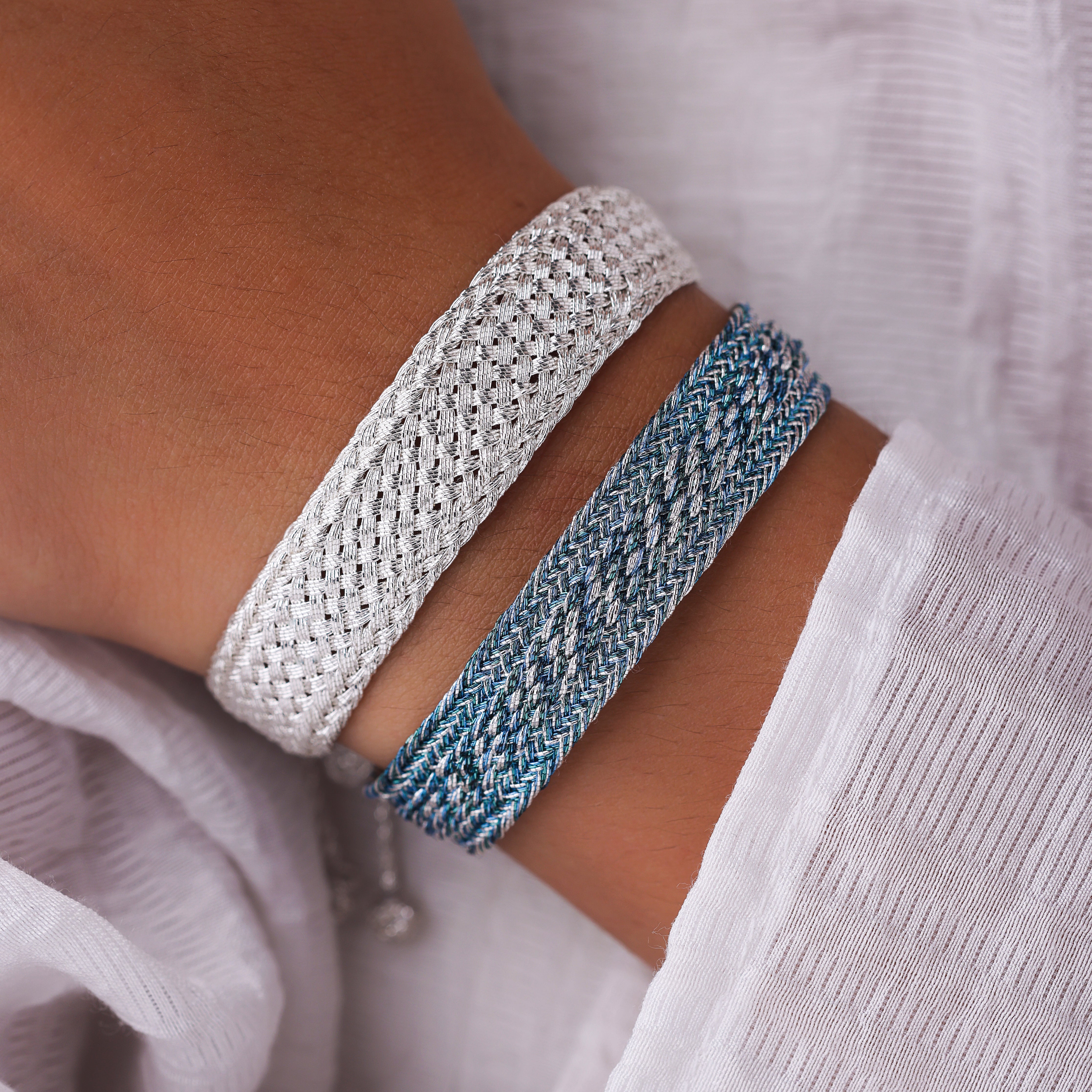 Izy n°1 Bracelet in Silver Blue Moon