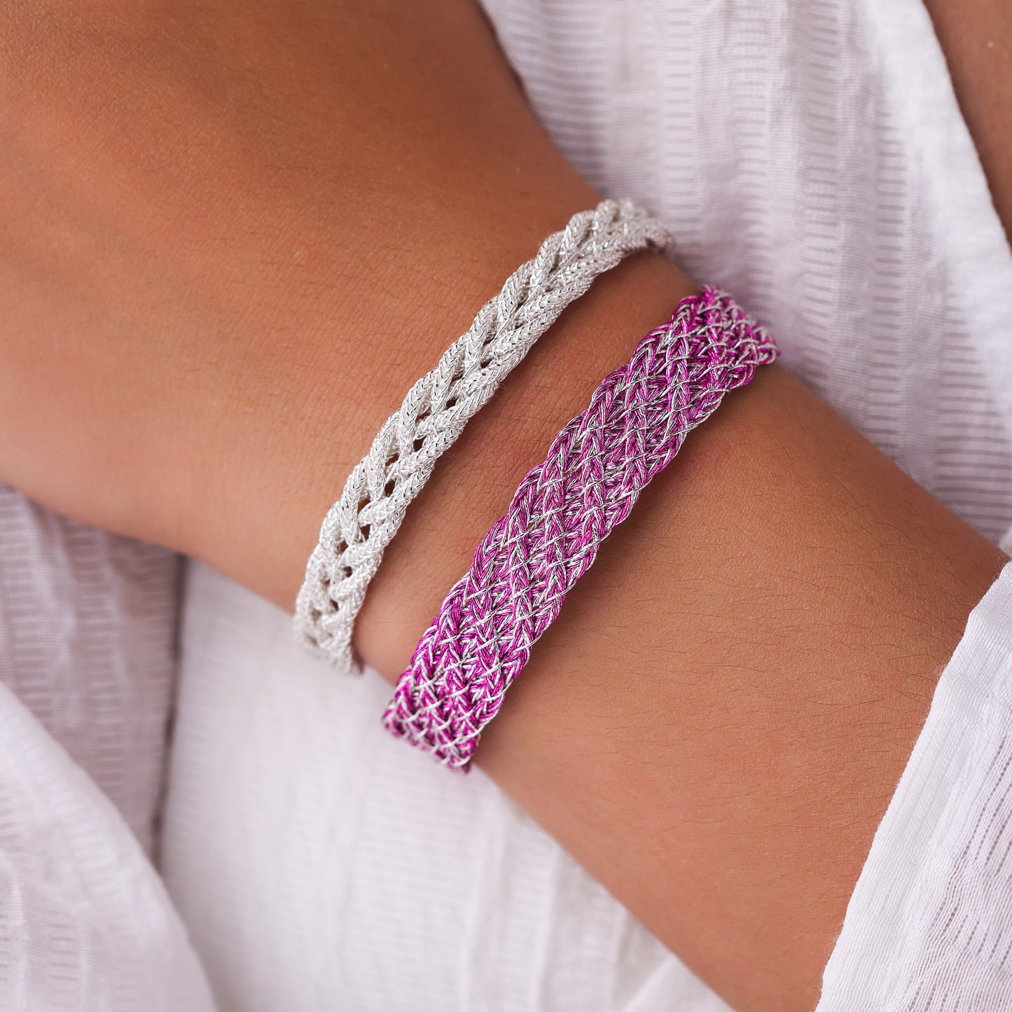 Lines n°1 bracelet in Silver Fuchsia