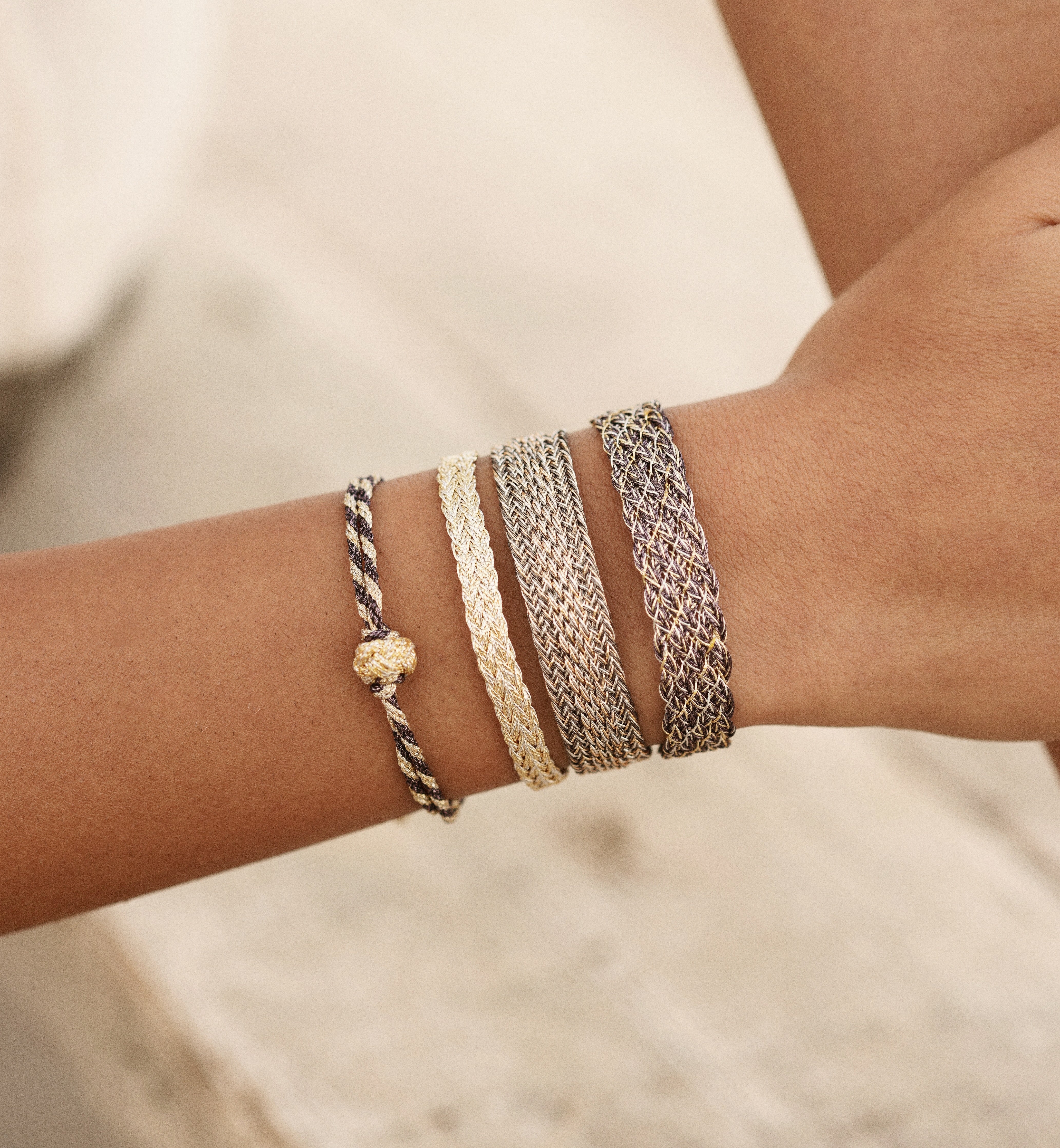 Akad n°2 Bracelet in Gold & Silver Fig