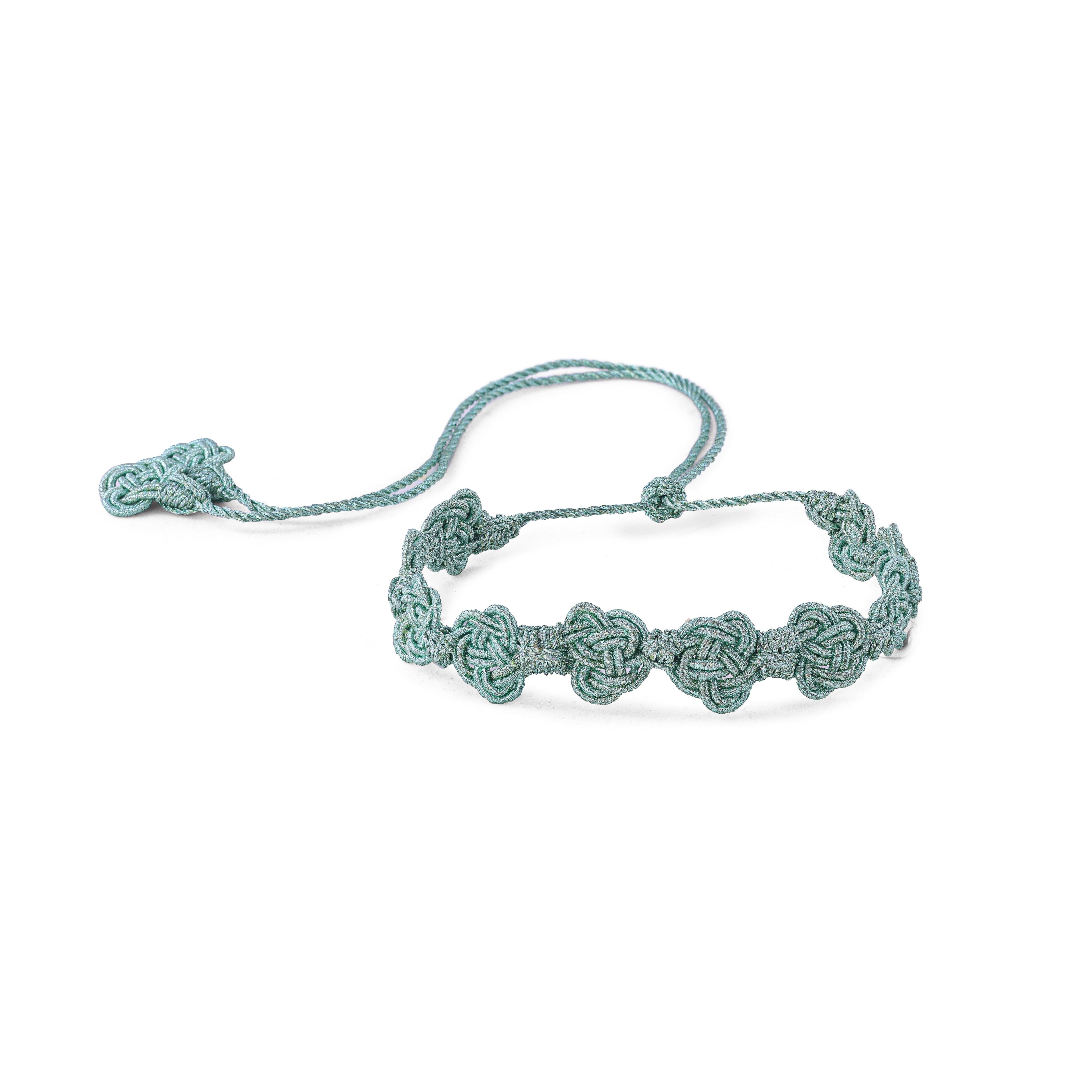 Taasab Choker