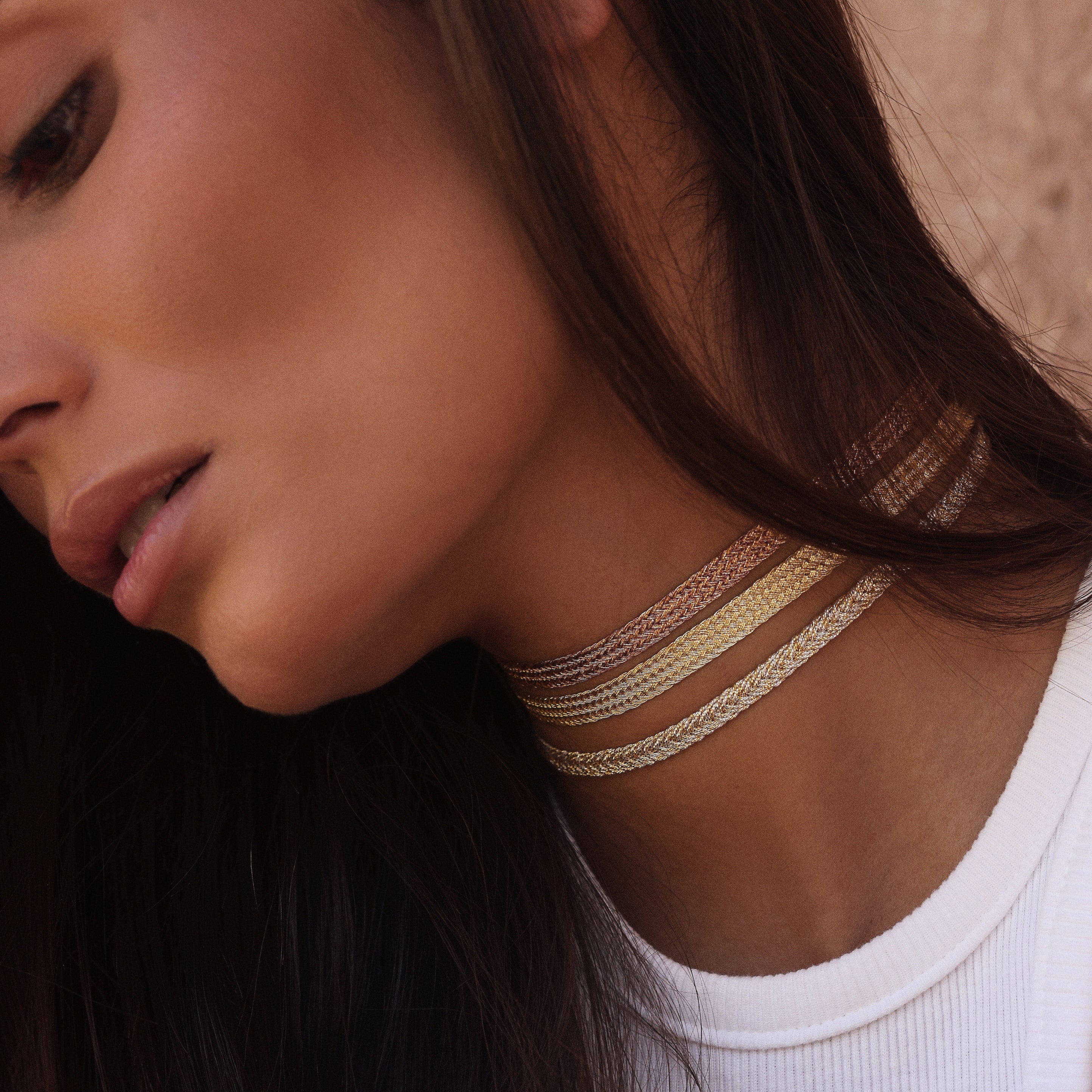 Ania n°1 Choker in Peach Amber Mahogany