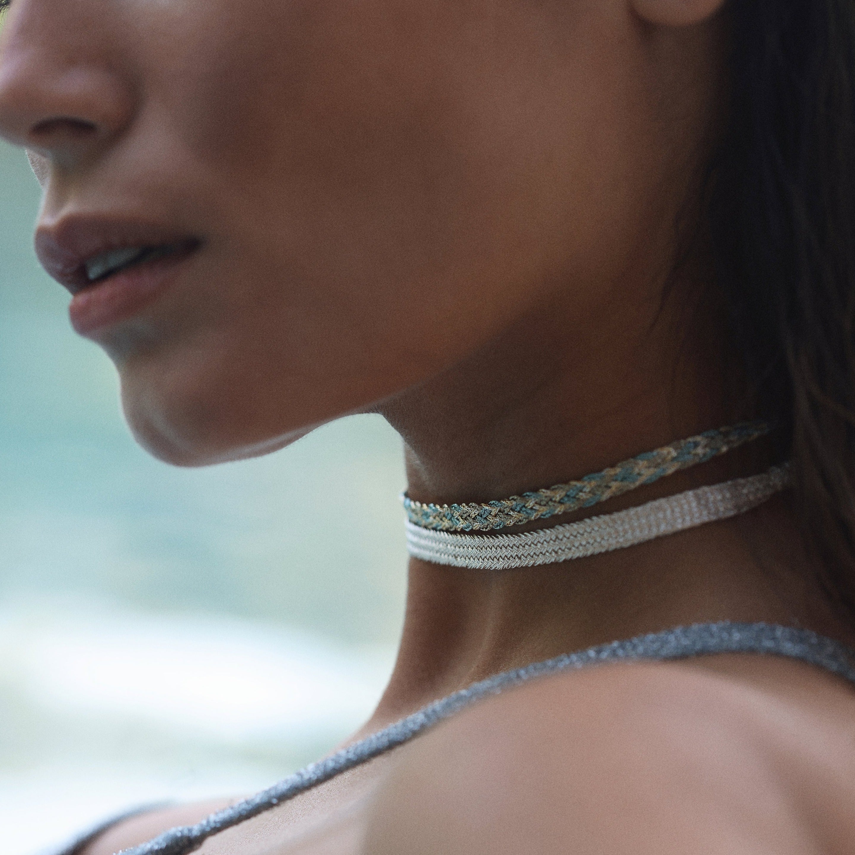 Zyn n°2 Choker in Gold & Silver Sky Blue