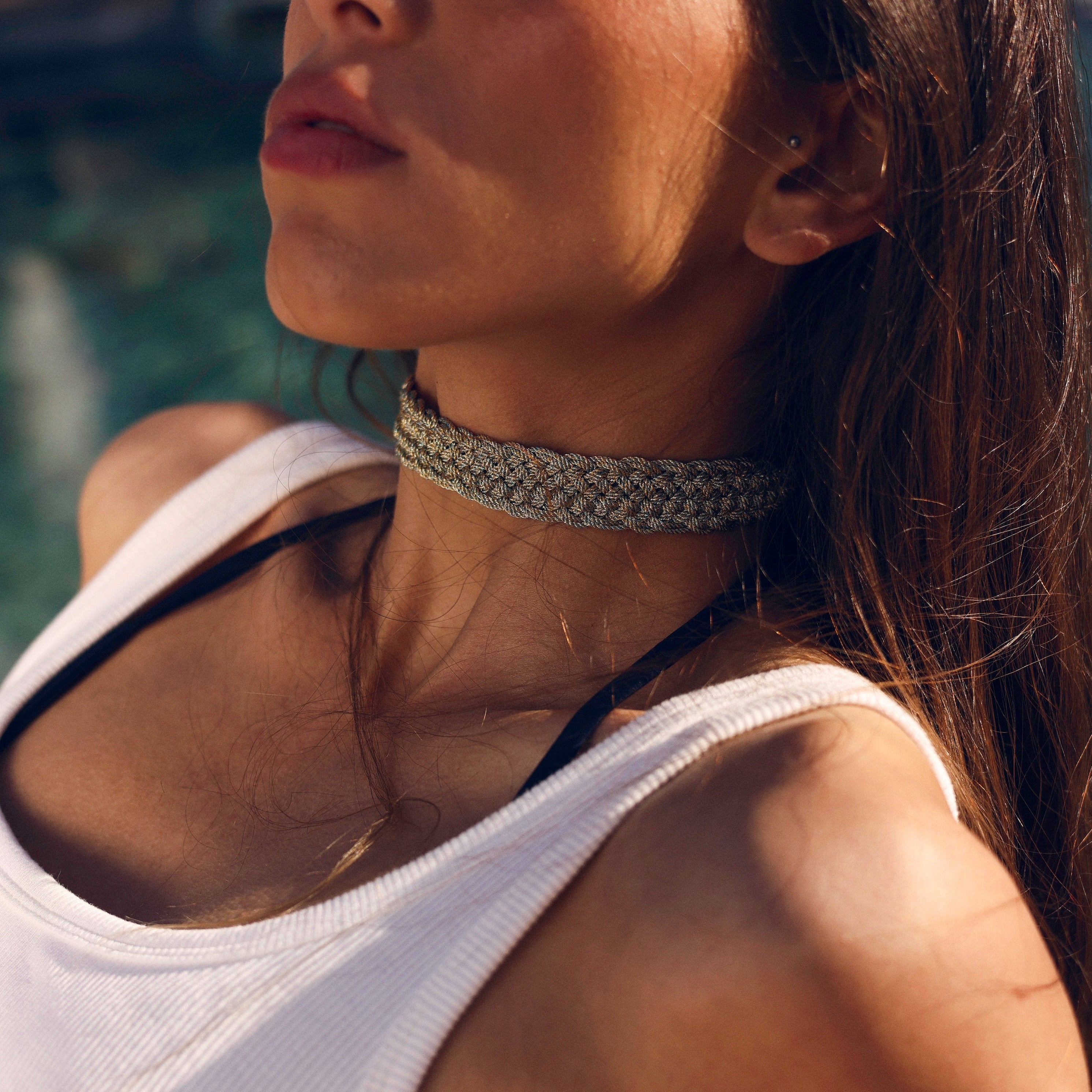 Izem nº1 Choker in Peach Ginger Arctic Blue