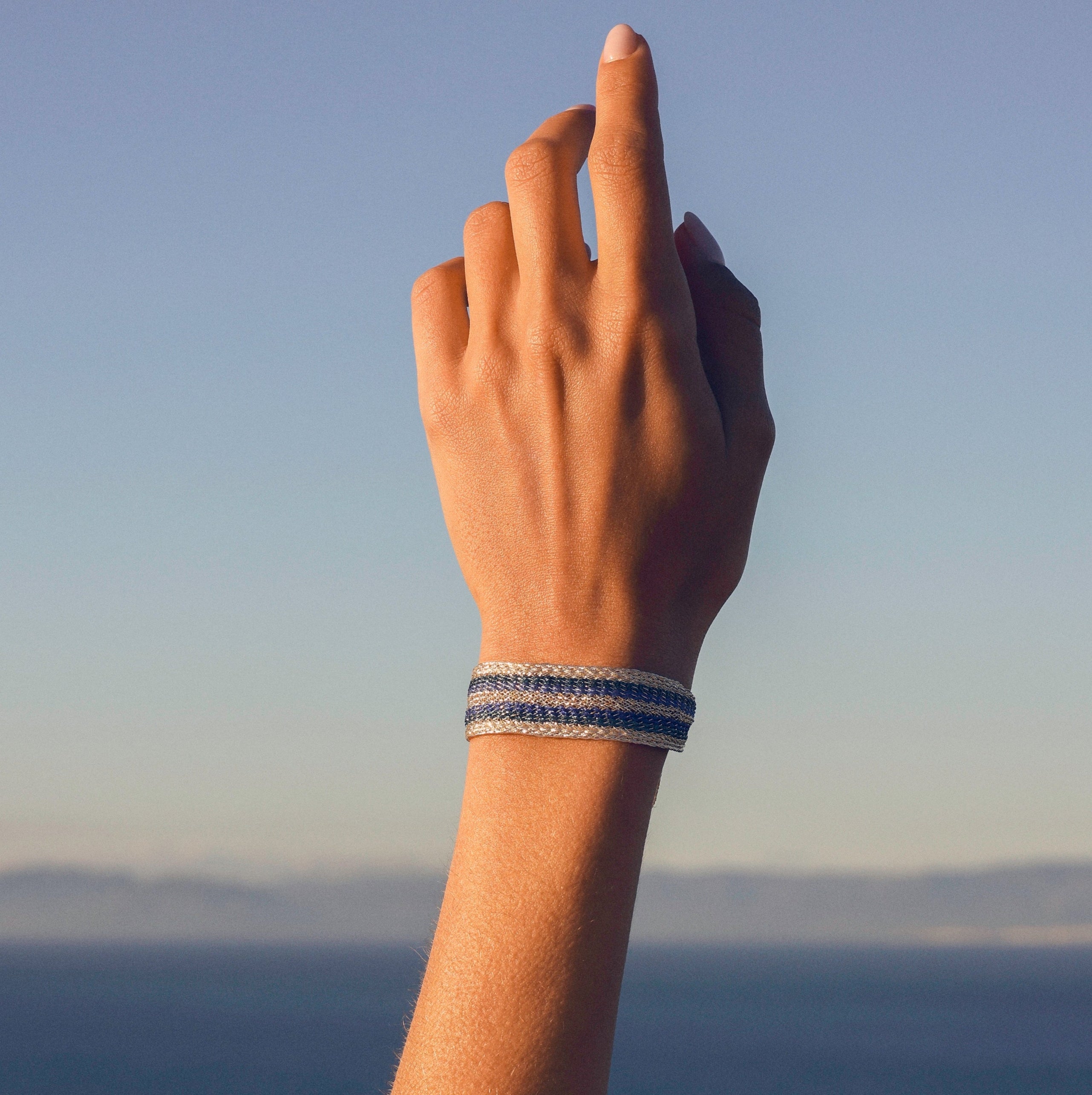 Maxi Yula nº3 Bracelet en Gold & Silver Indigo