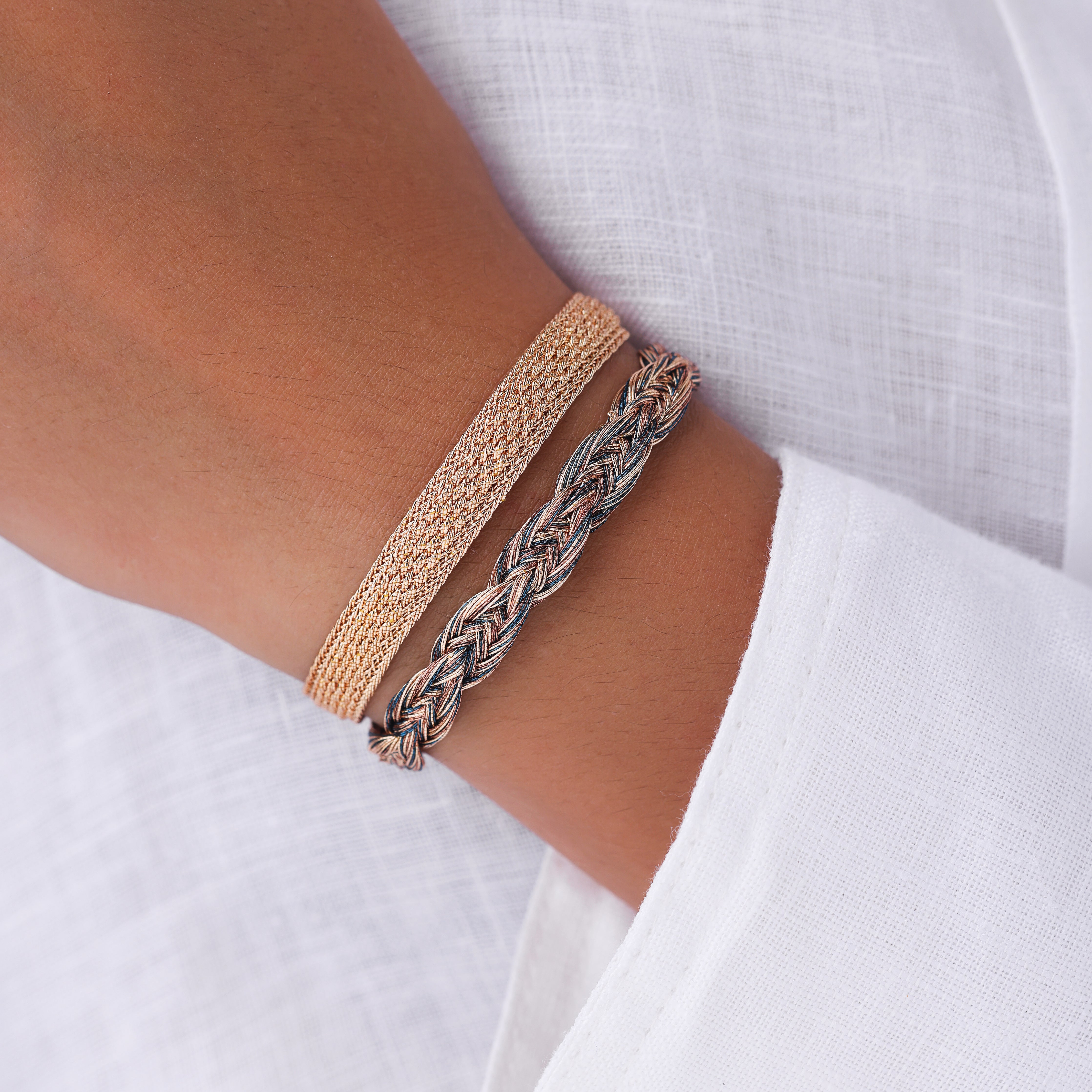 Leaf n°1 Bracelet in Peach Royal blue