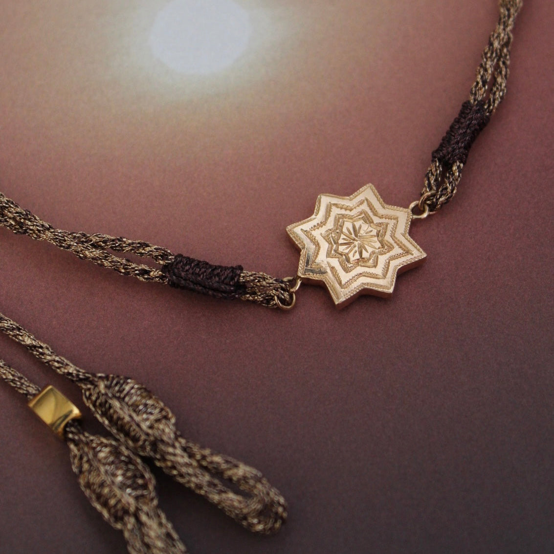 Najma Necklace 18k Gold