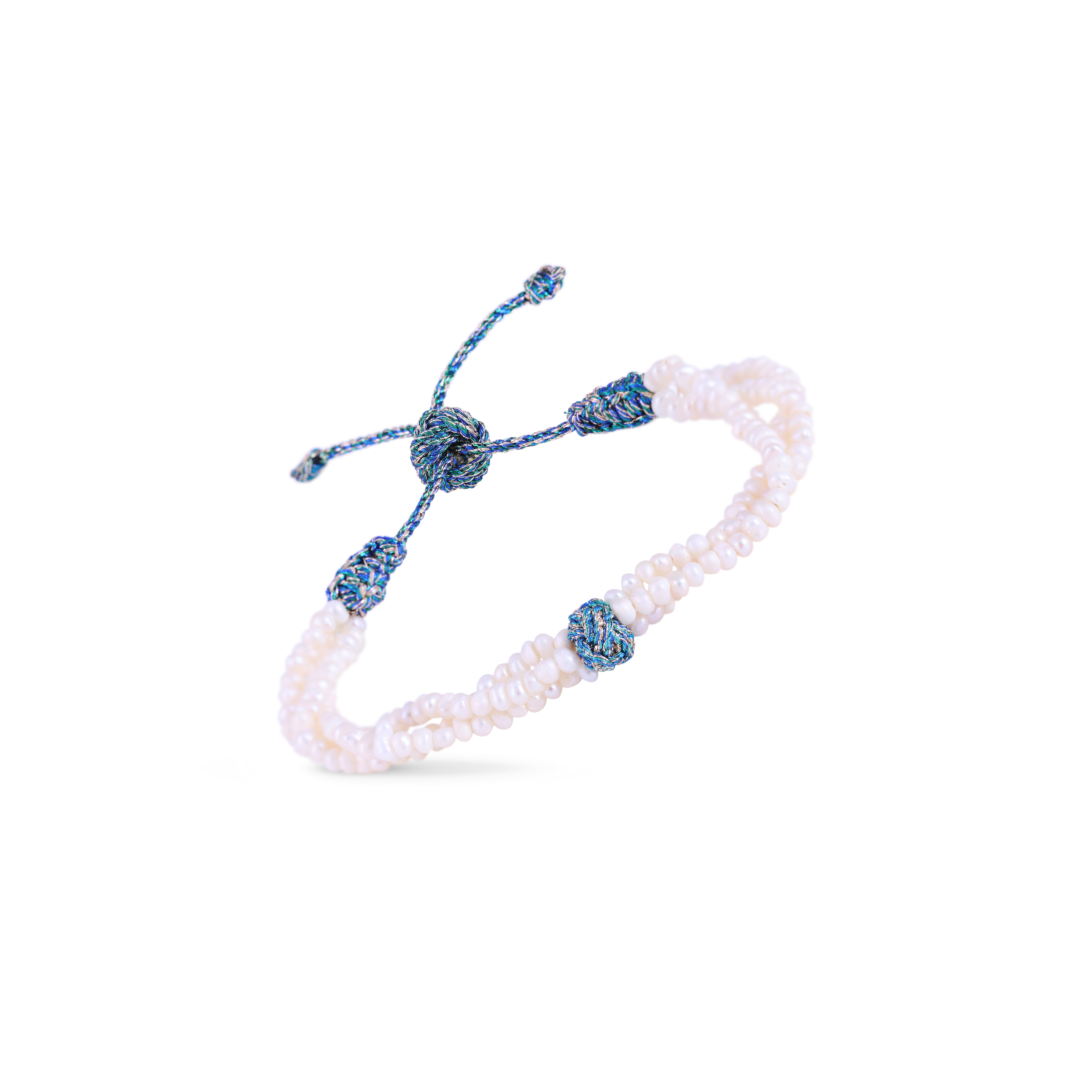 Joher w/ Akda Bracelet in Peach Jade Lapis