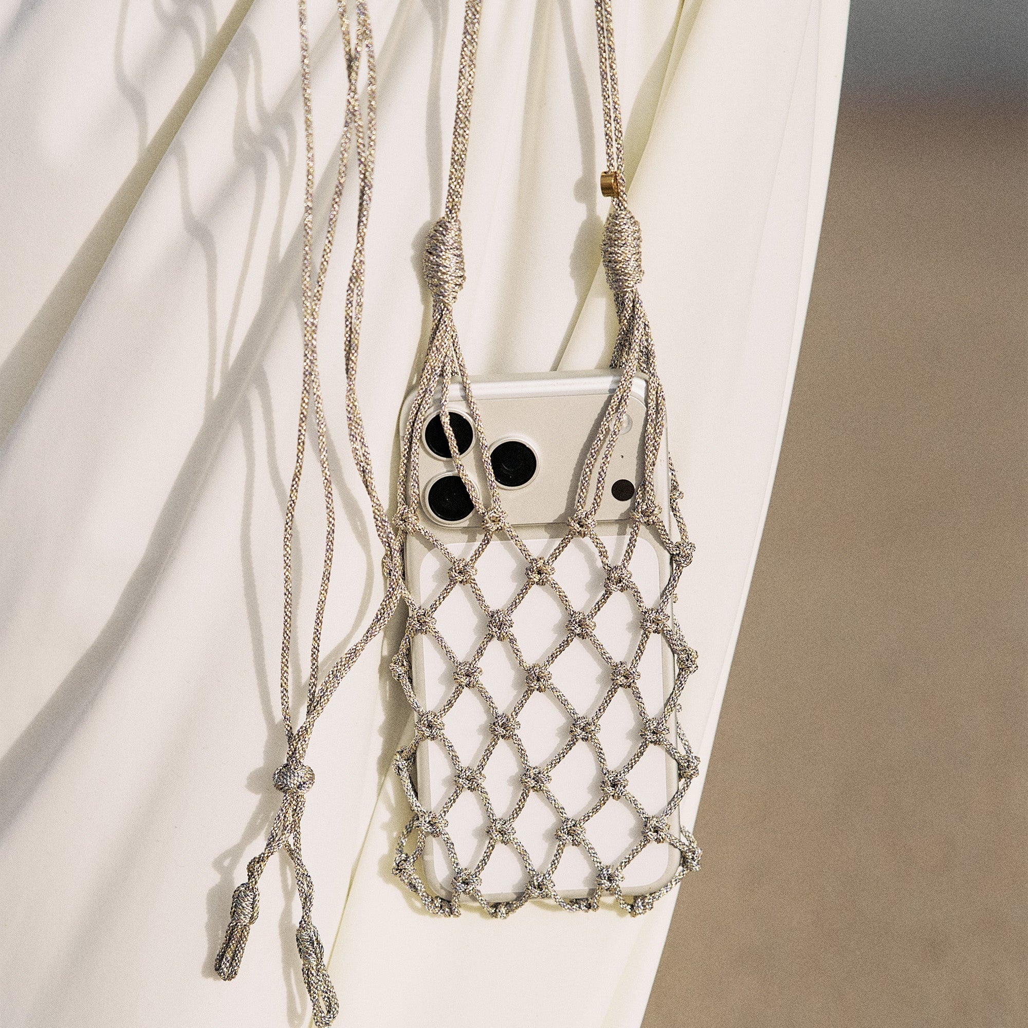 Netty Phone Bag nº1 in Gold Sage Lavender