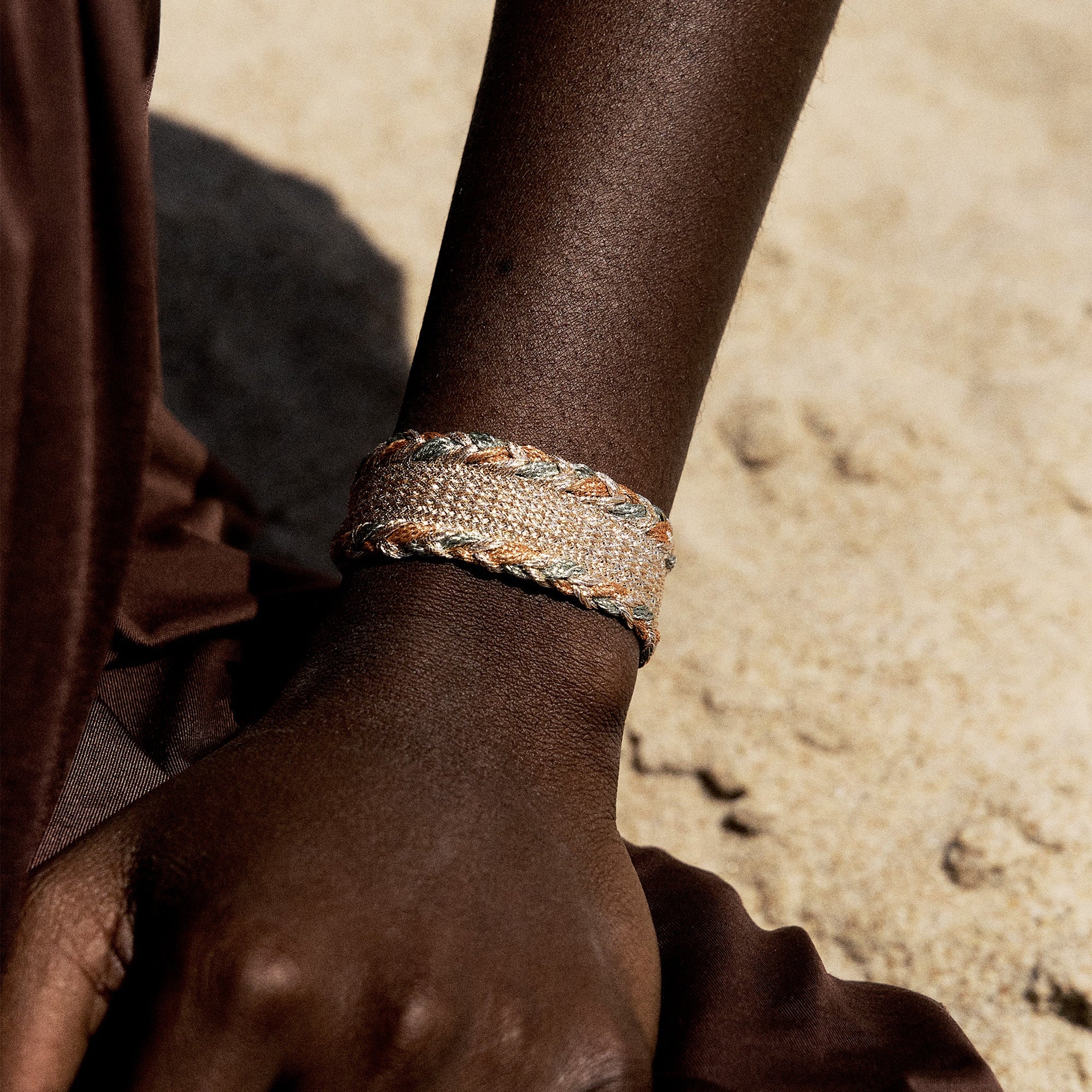 Nalea nº2 bracelet in Peach & Silver Almond Desert Sun