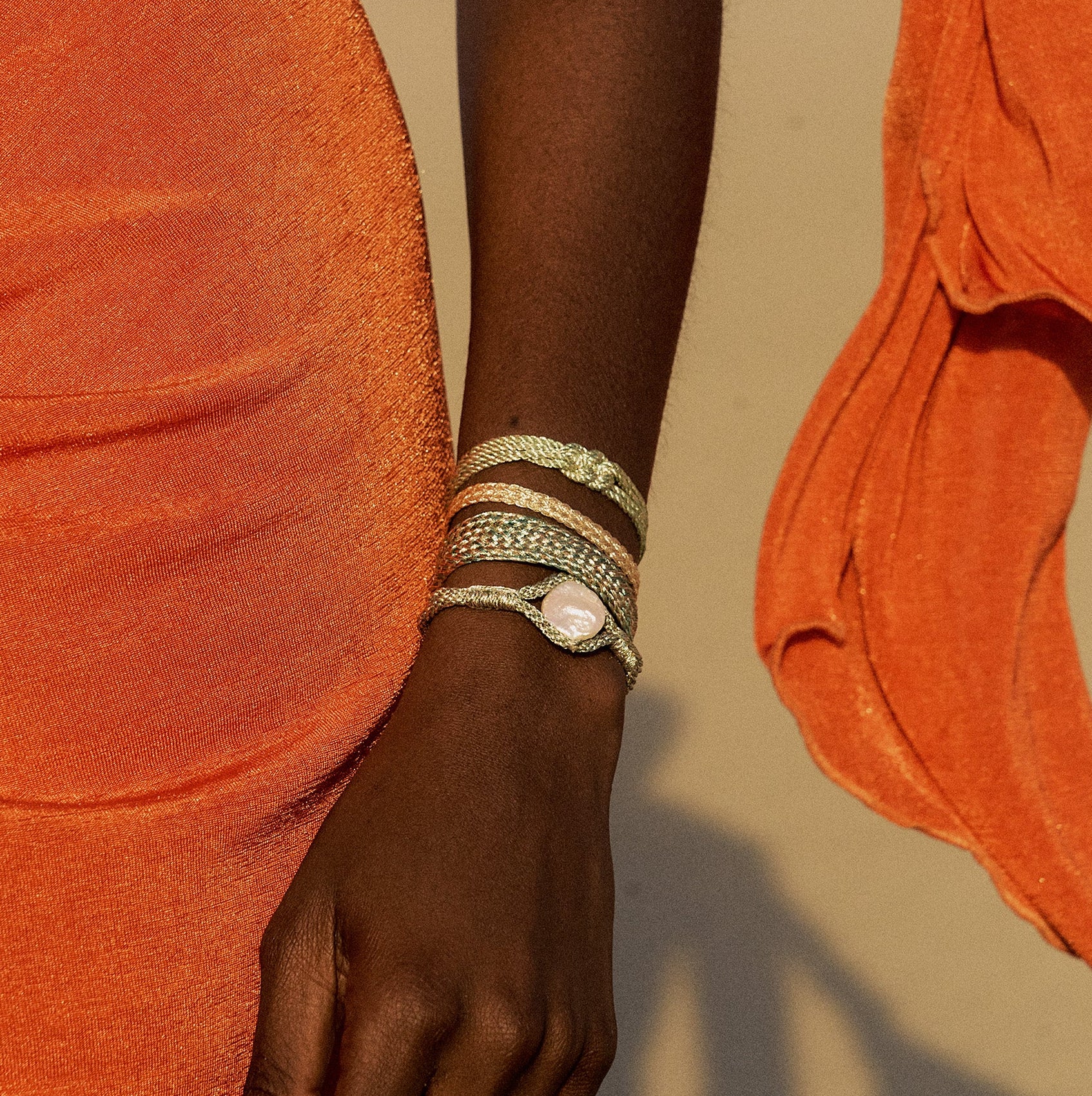 Aynara nº1 Bracelet in Gold & Silver Olive Fern