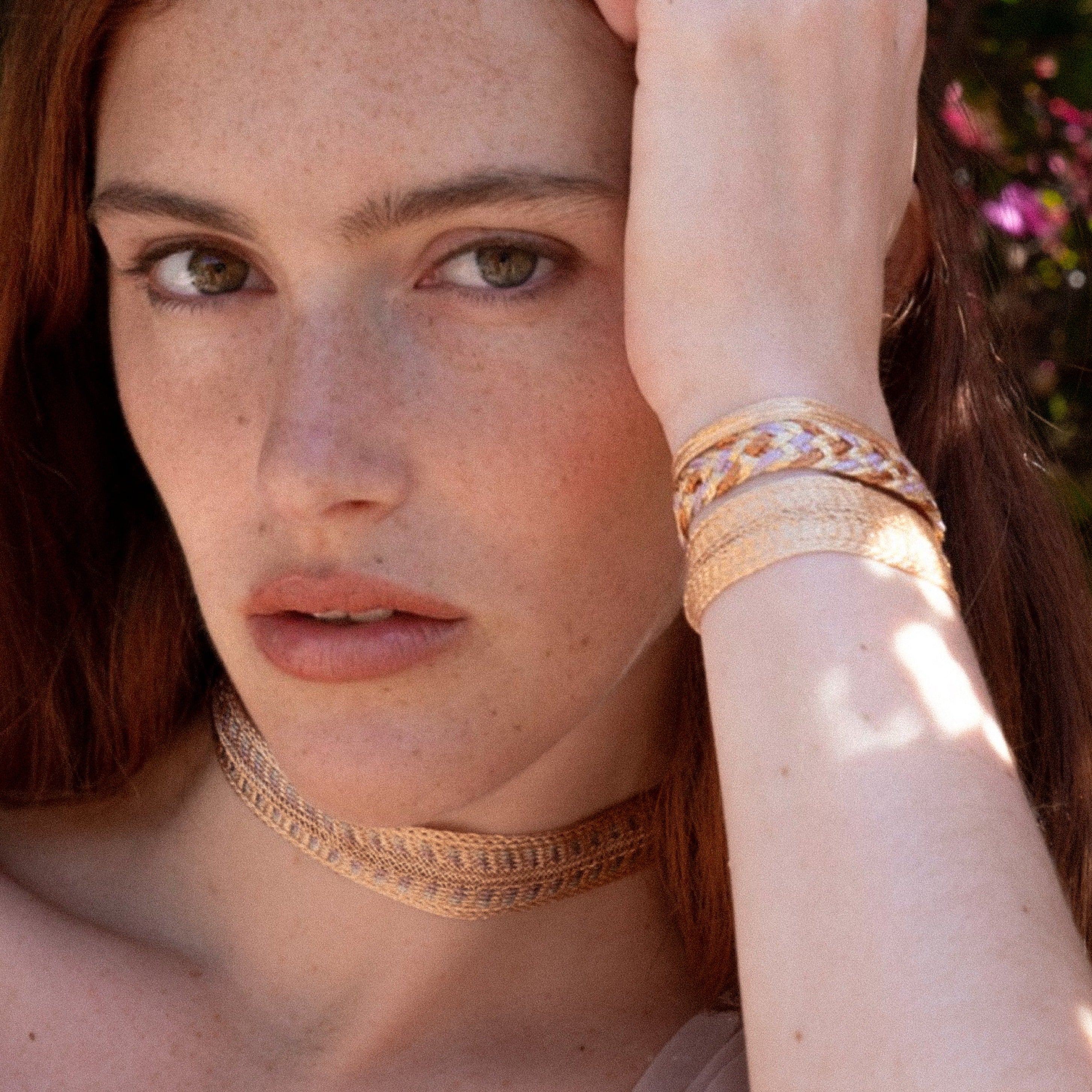 Maxi Yula n°2 Choker in Peach Pastel
