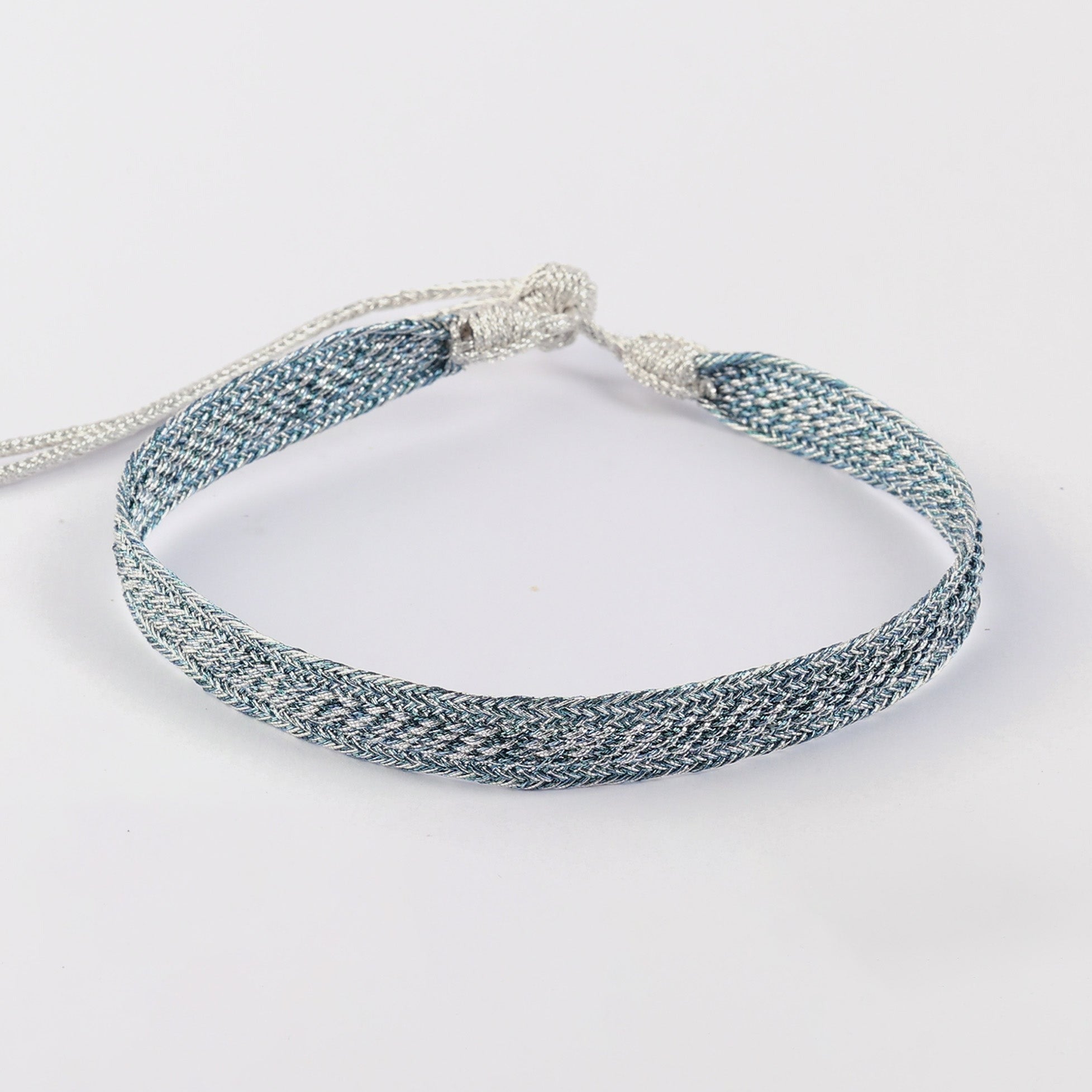 Izy n°1 Choker in Silver Blue Moon