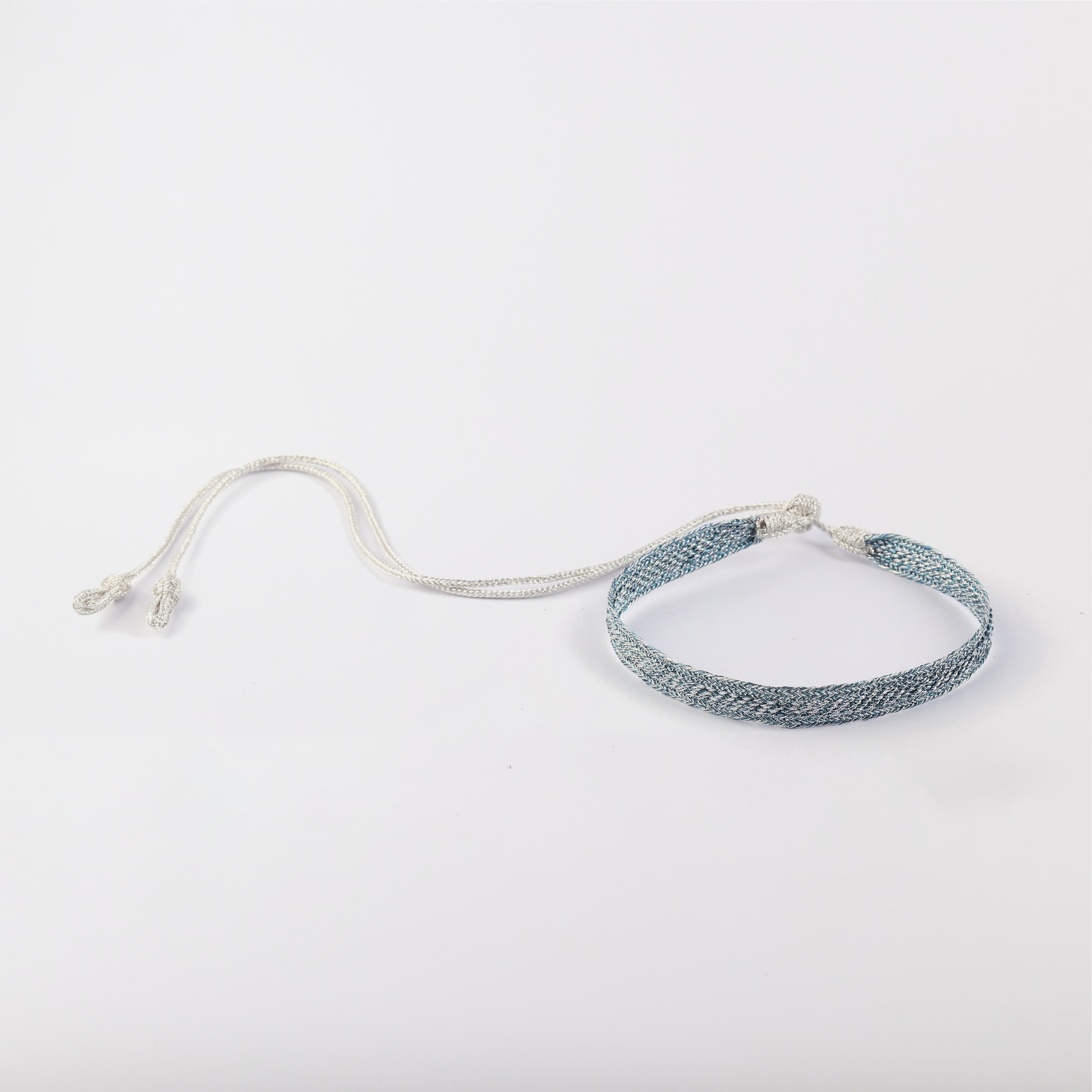 Izy n°1 Choker in Silver Blue Moon