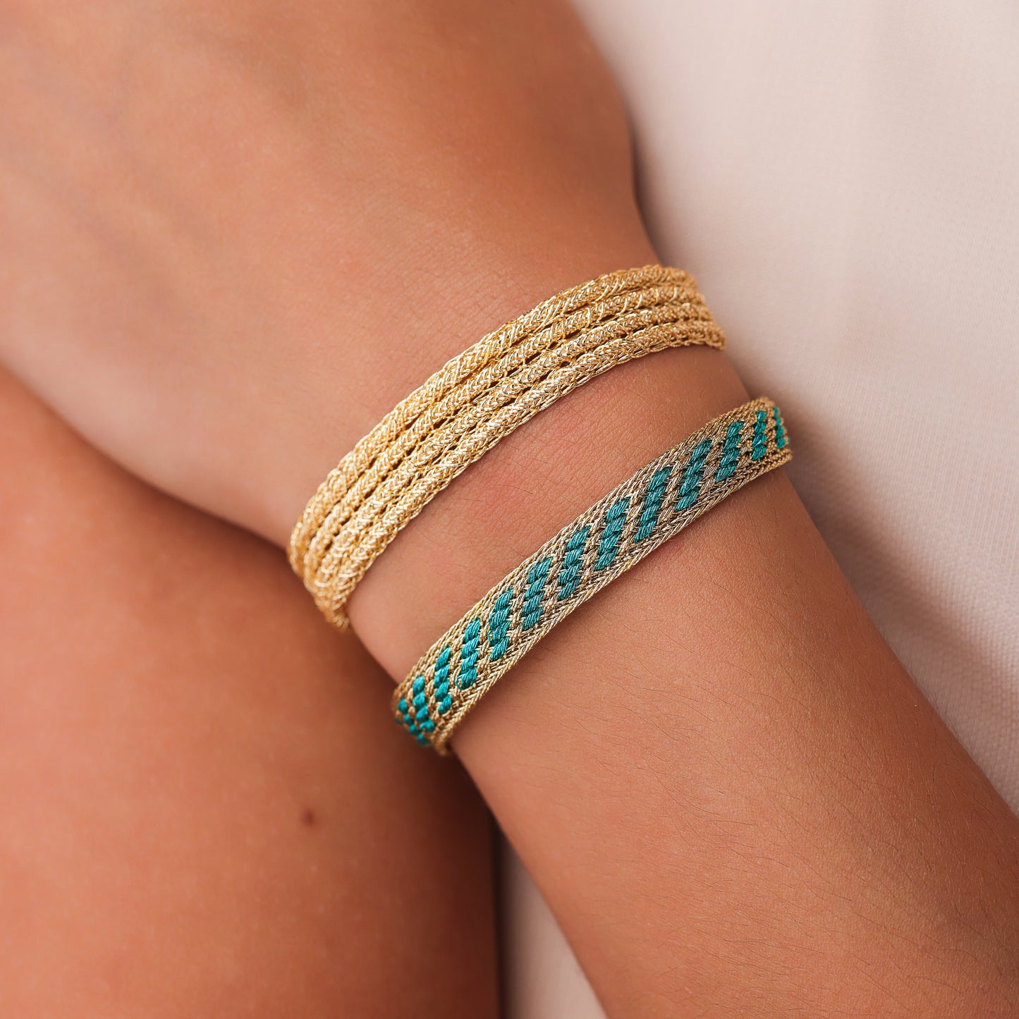 Izy n°2 Bracelet in Gold Tiffany Blue