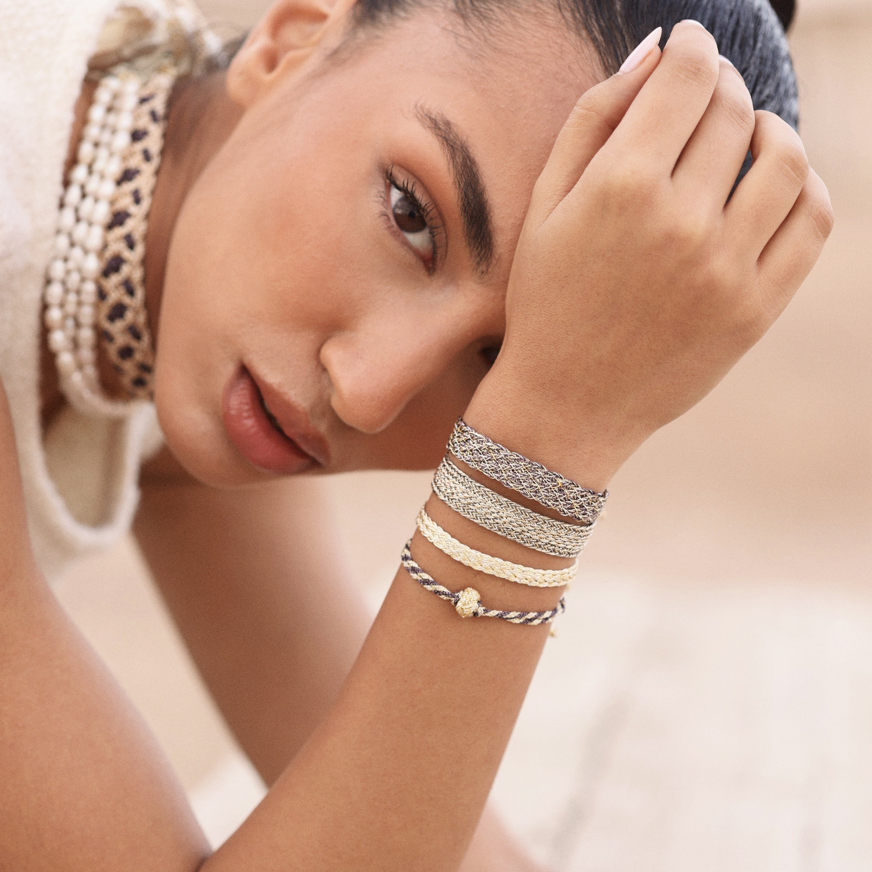 Akad n°2 Bracelet in Gold & Silver Fig