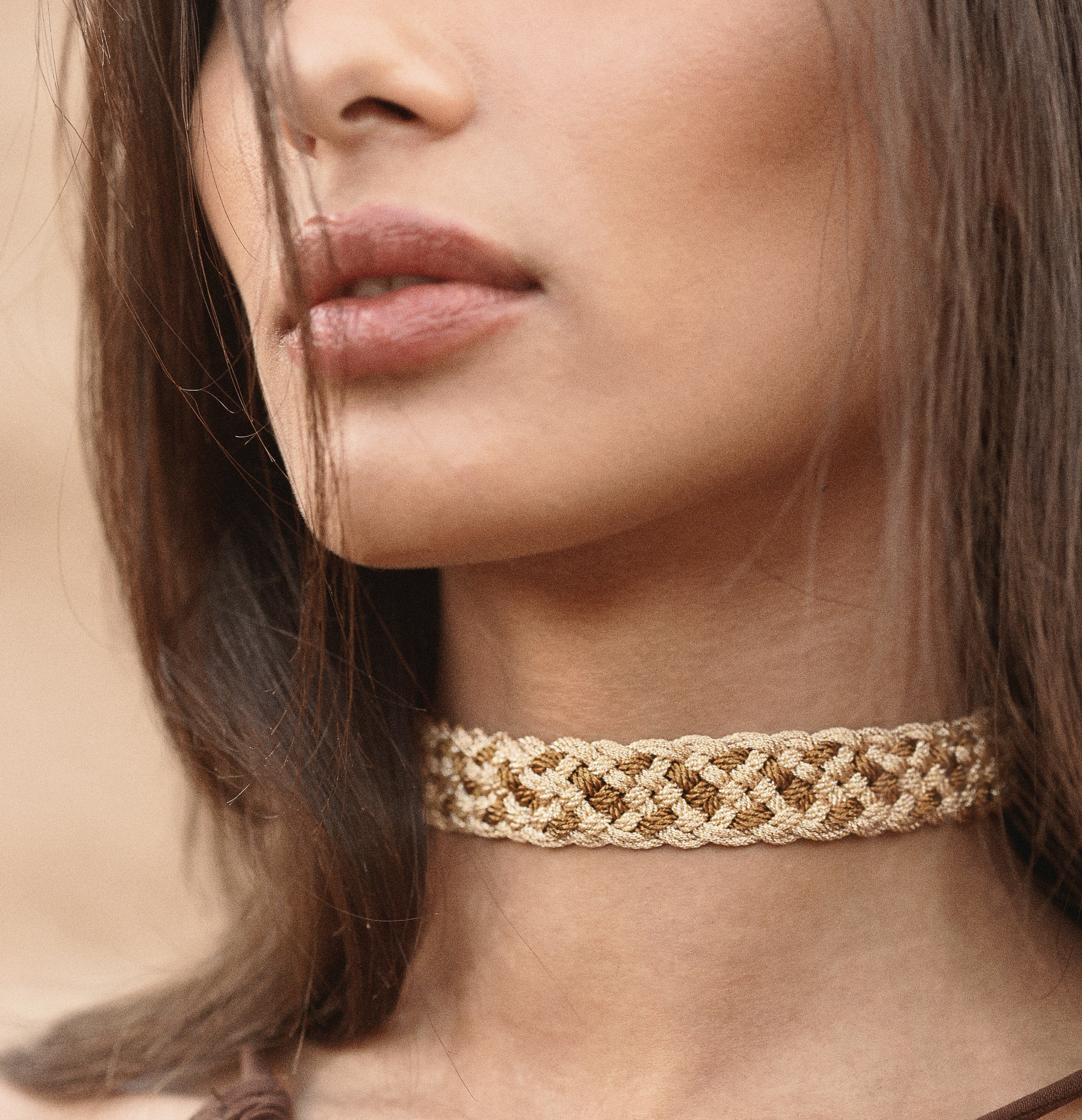 Izem n°2 Choker in Rose Gold Coffee bean