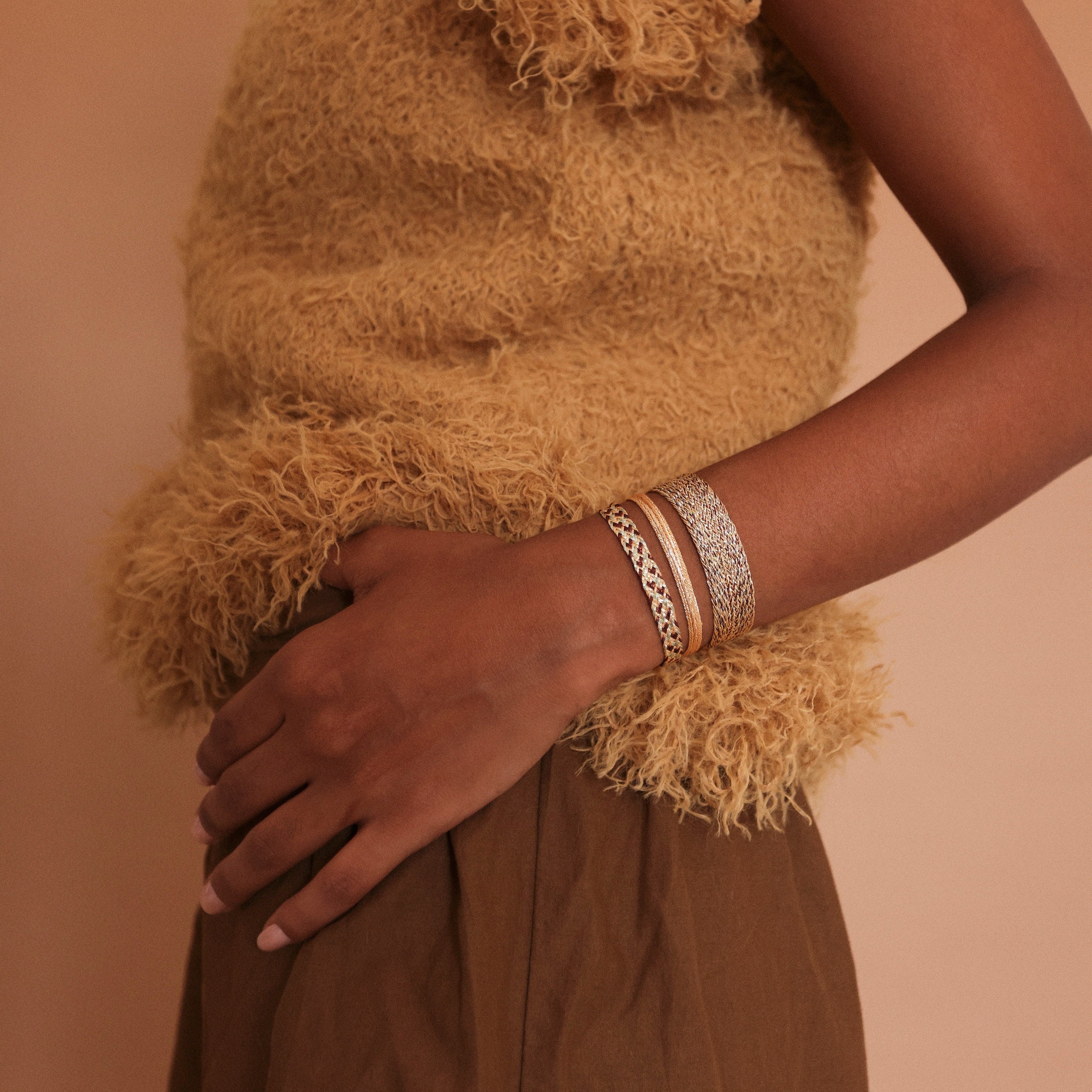 Ania nº2 Bracelet in Peach Choco Almond