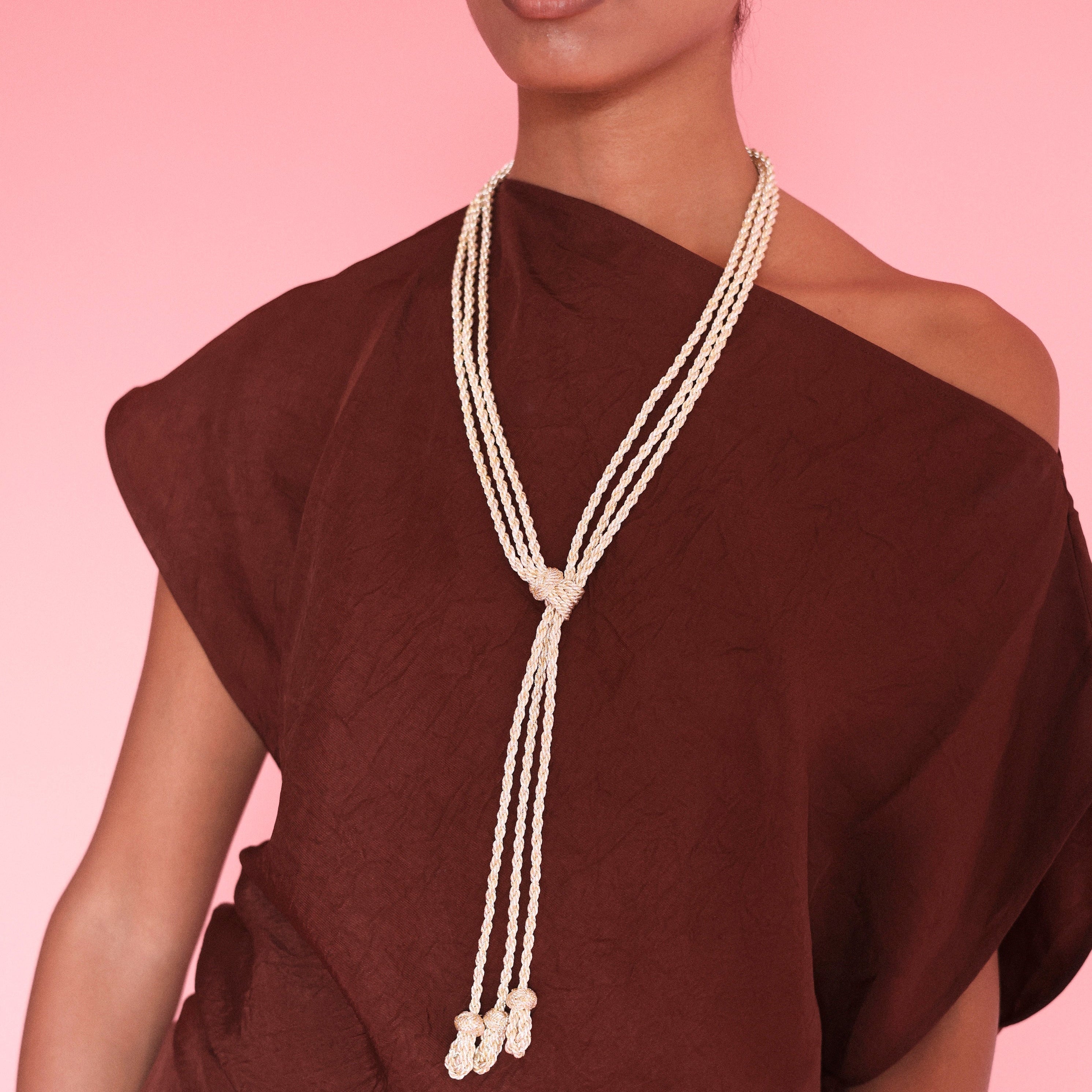 Selsila Necklace