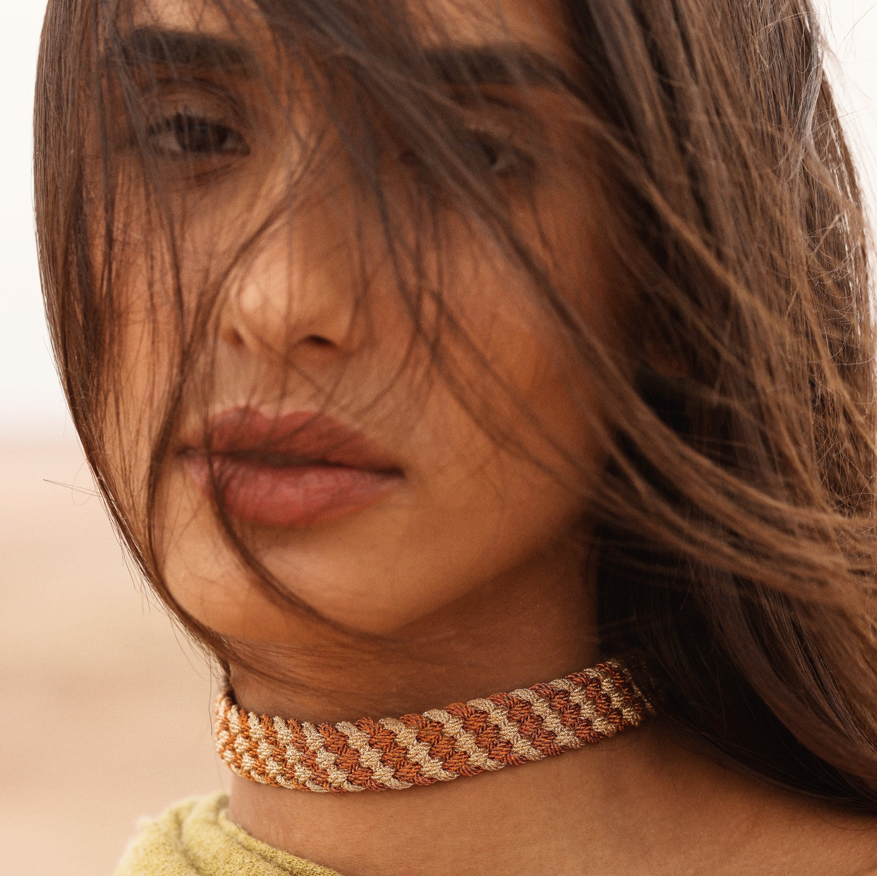 Diyah n°2 Choker in Rose Gold Apricot