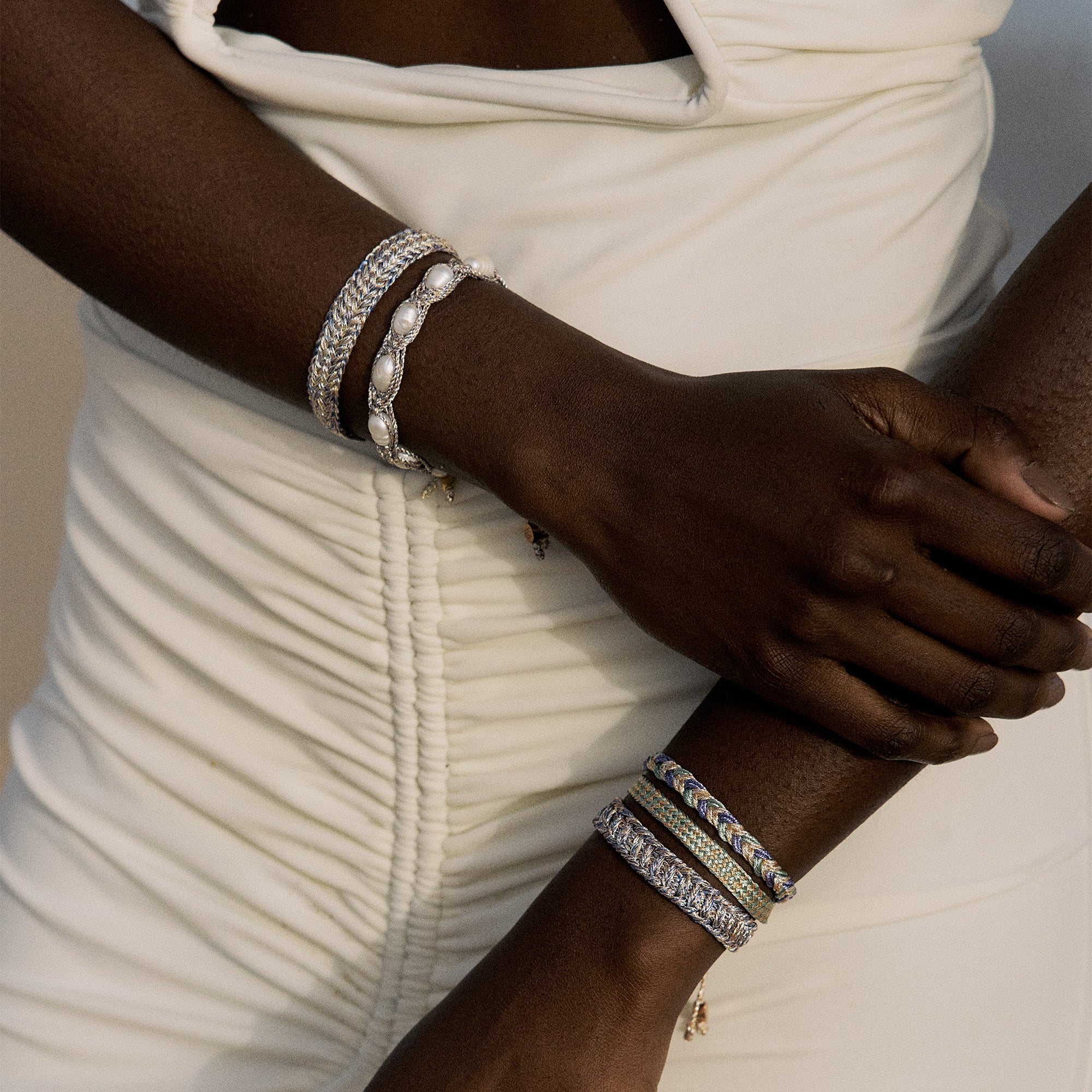 Irhi nº1 bracelet in Gold & Silver Shimmering Indigo